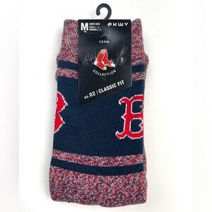 Boston Red Sox Socks Varsity Crew Classic Fit  PKWY Women 3-8 Youth 1-6 Size M